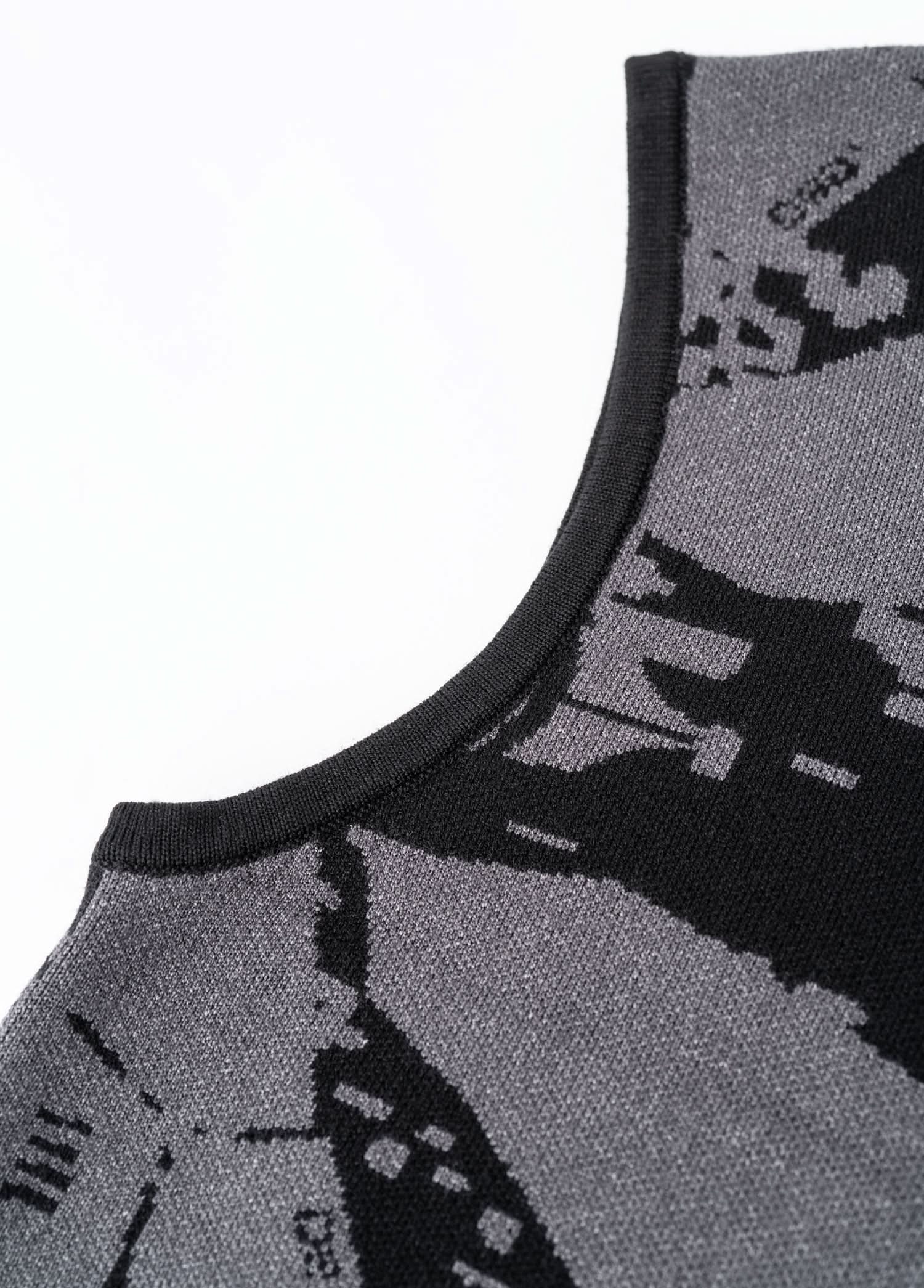 MEKA HYPRKNIT CROP TOP ( Black )