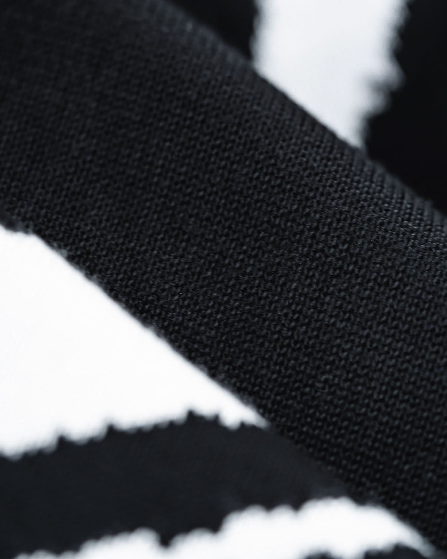 SPIKEZ ( White )