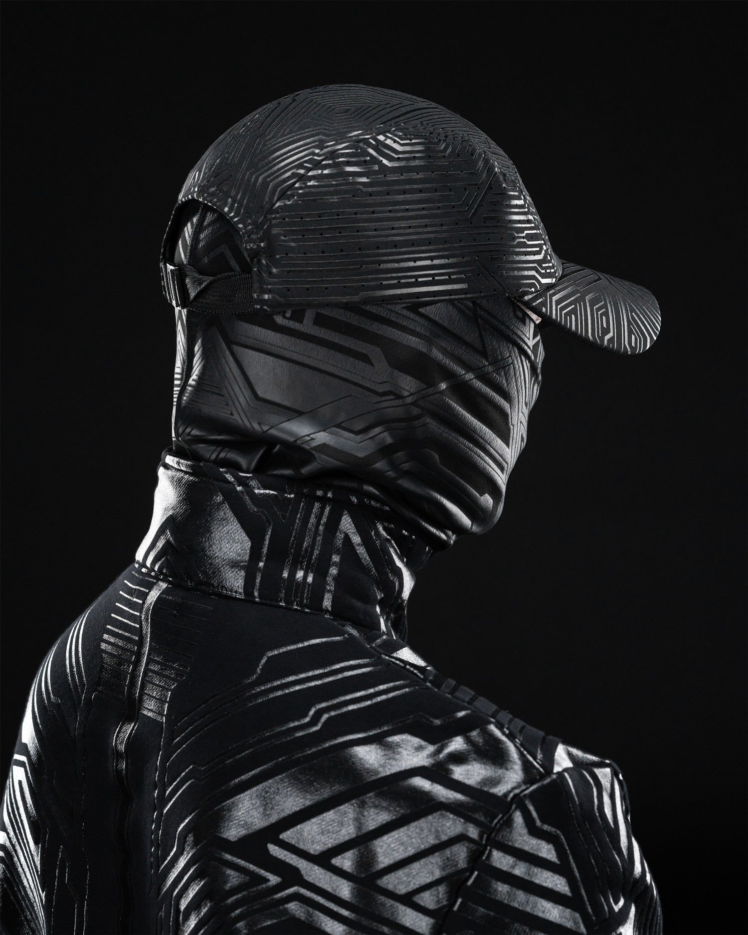 CIRCUIT BLACK ( Performance )