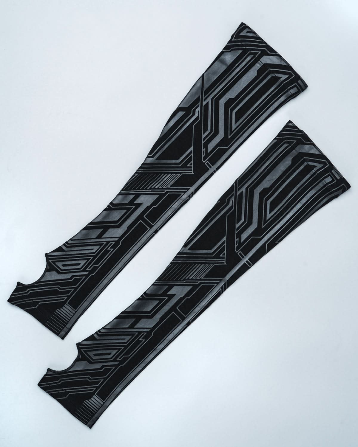 BLACK V3 ZYPHR SLEEVES