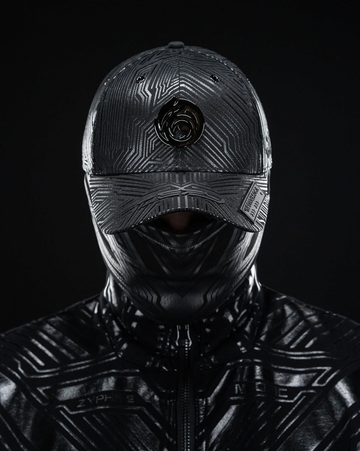 CIRCUIT BLACK CAP