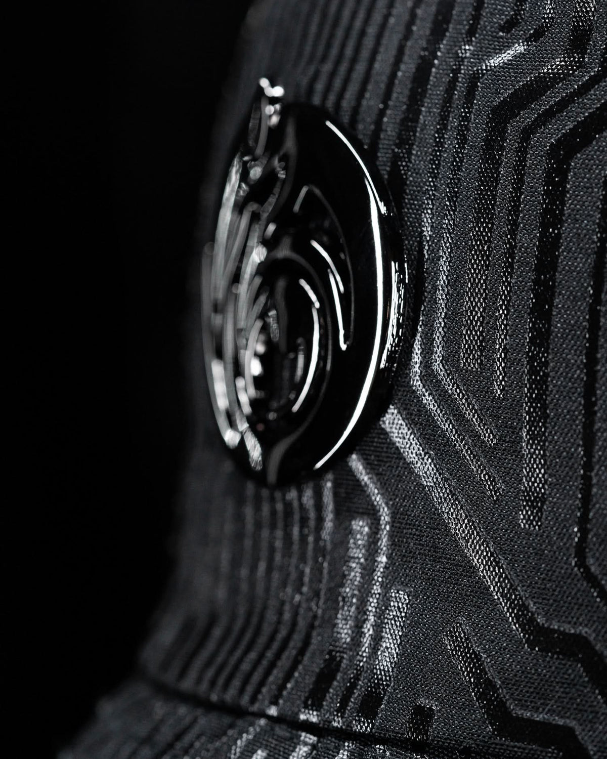 CIRCUIT BLACK CAP