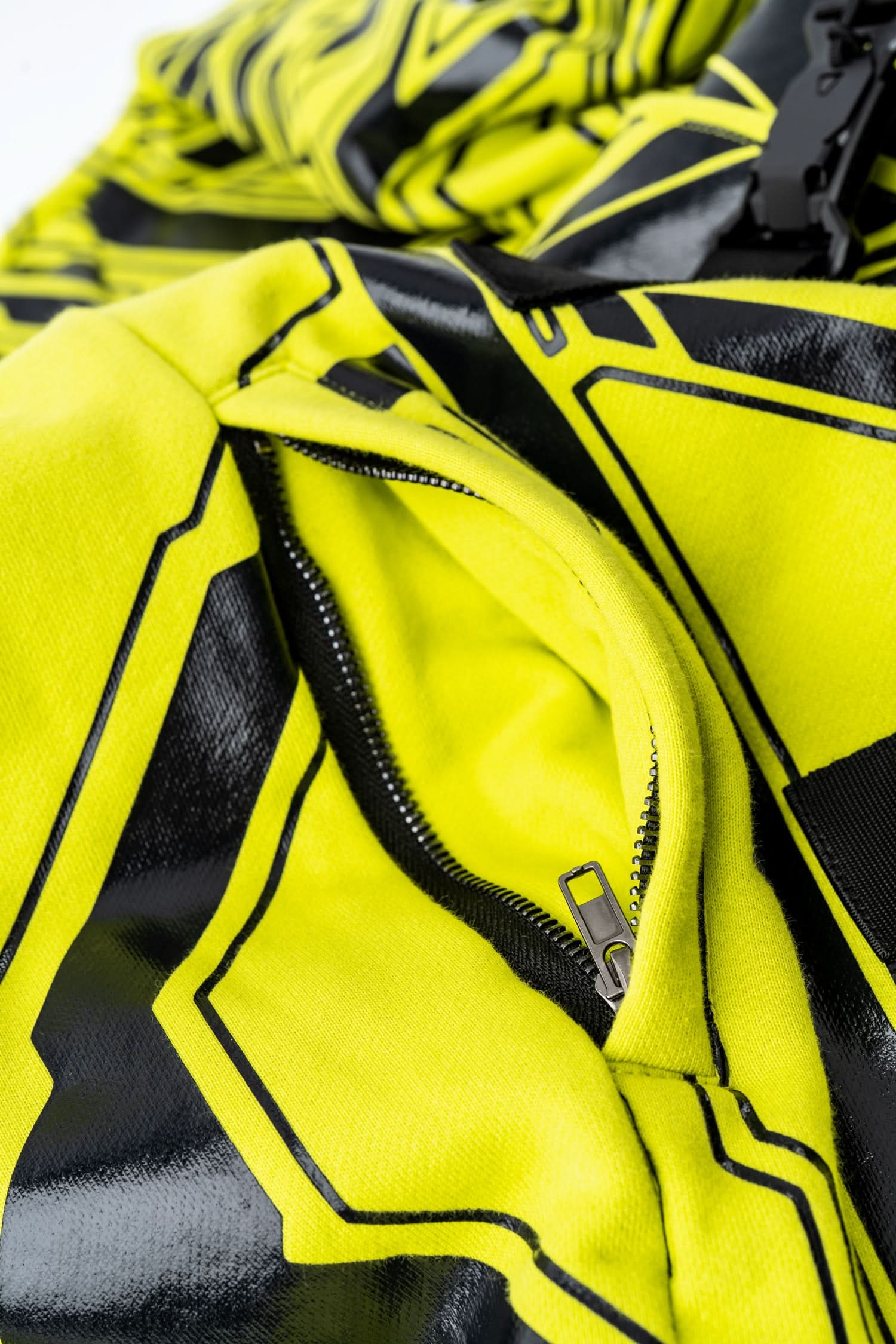 ZYPHR V2 Mantle ( Cyber Lime )