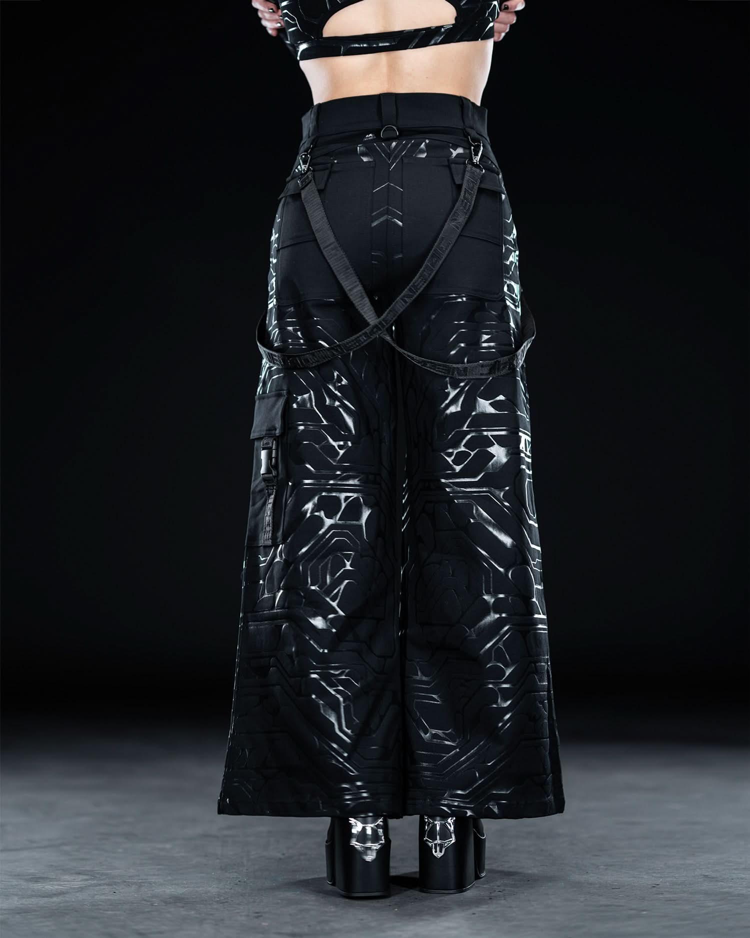 EVE4 parachute pants