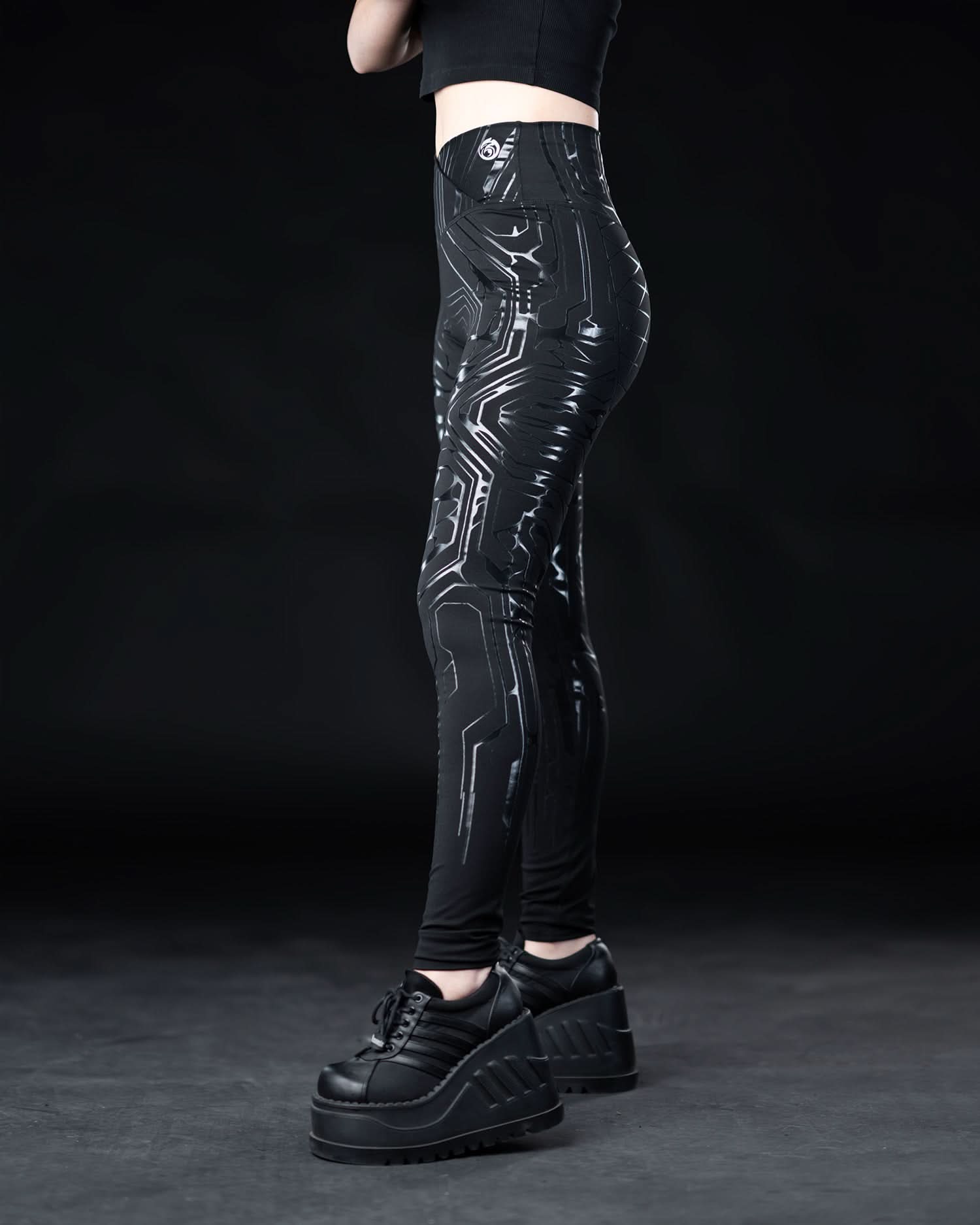 Future Straight Leggings