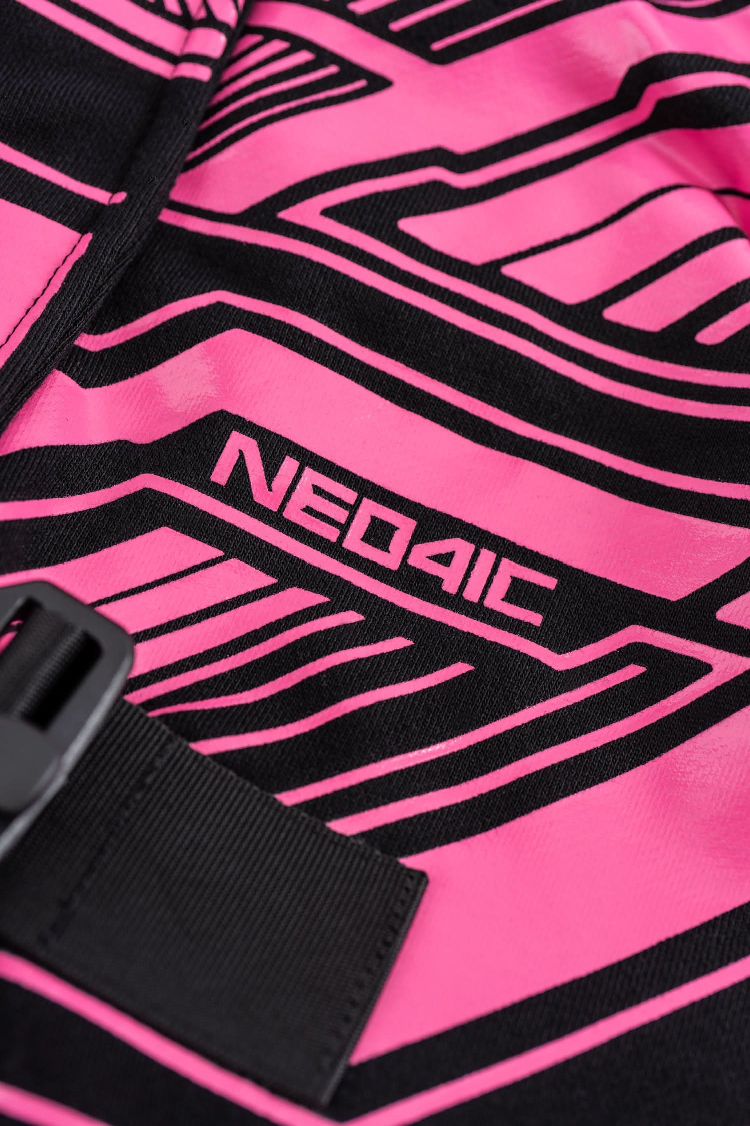 ZYPHR V2 Mantle ( Pink )
