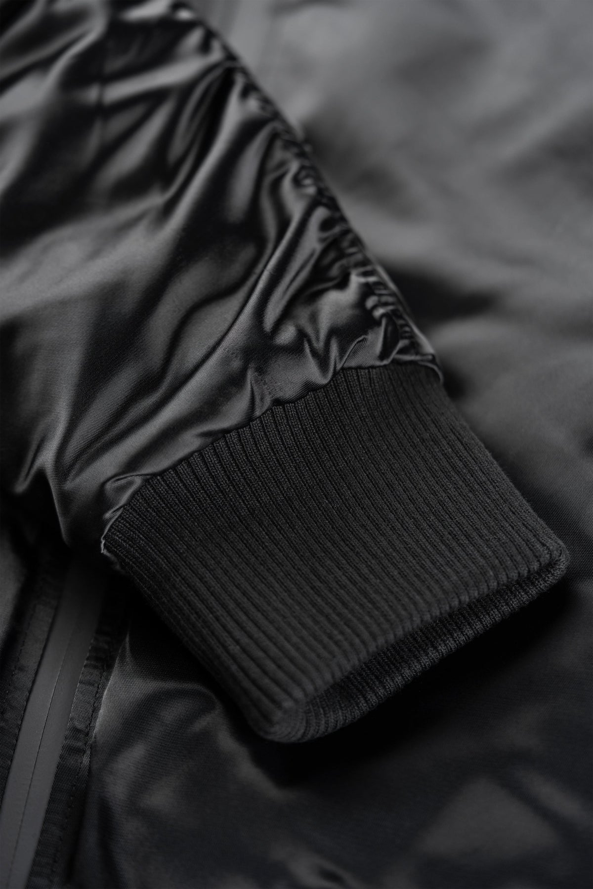 SVR.TECH7 BOMBER