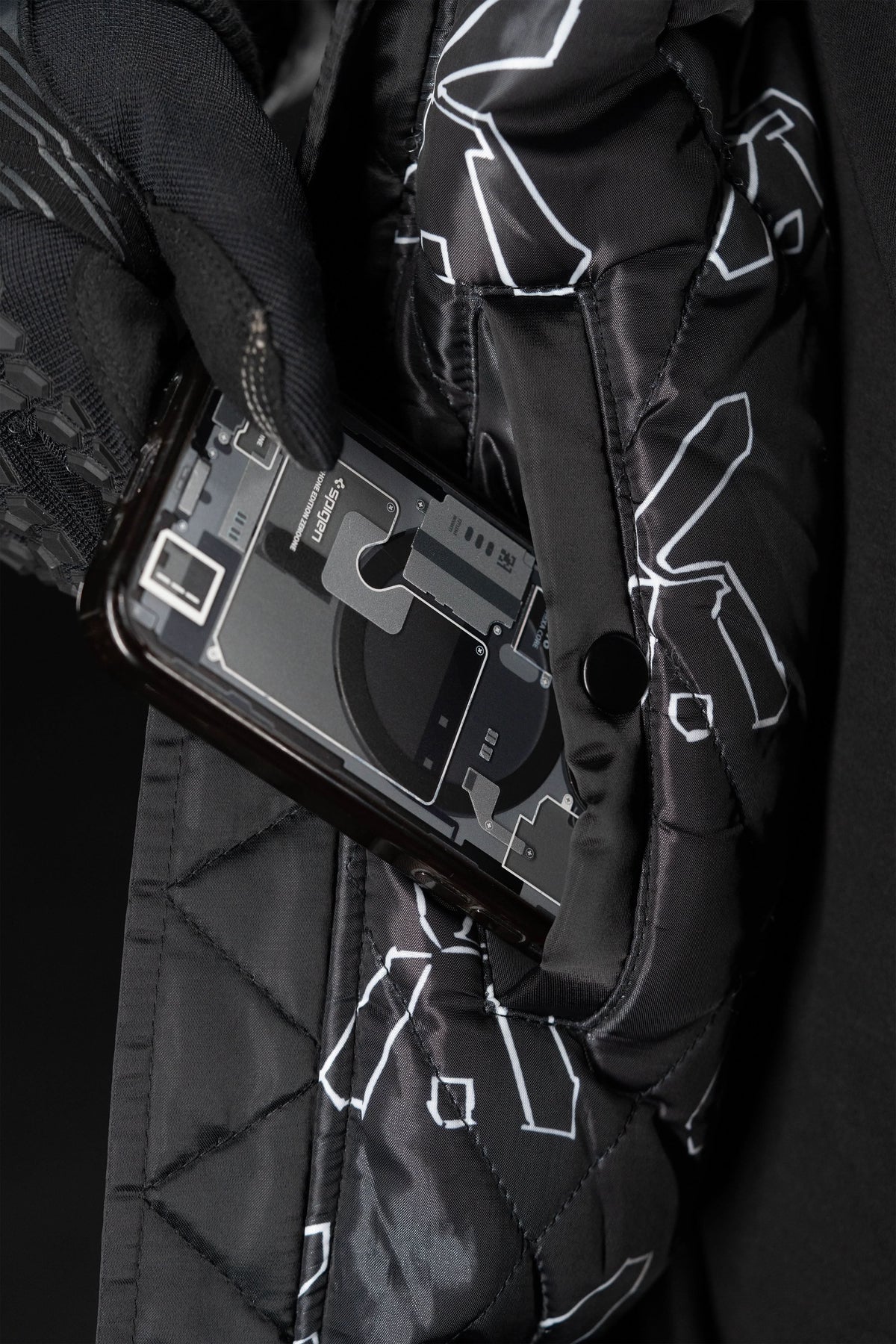 SVR.TECH7 BOMBER