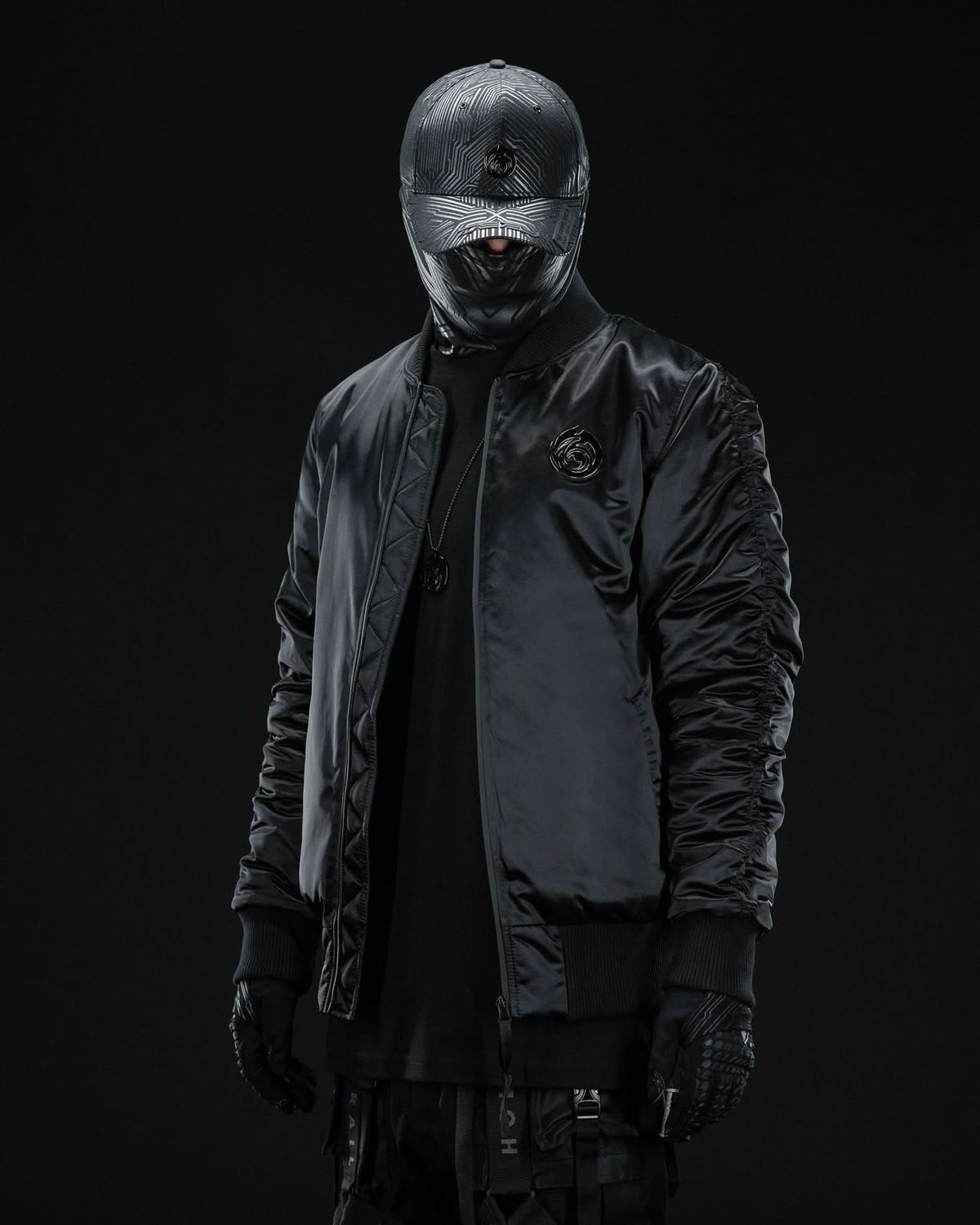 SVR.TECH7 BOMBER