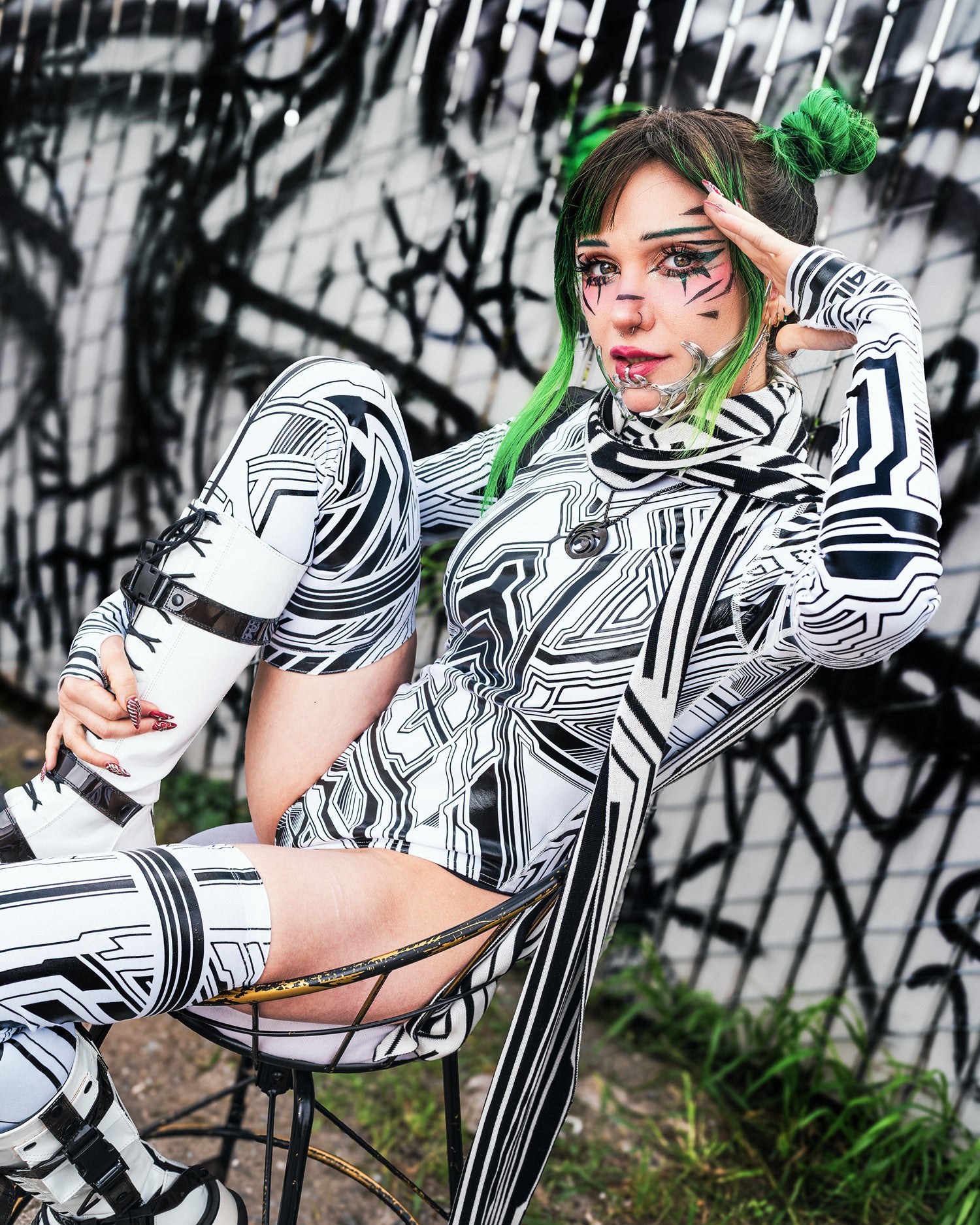 WHITE ZYPHR BODYSUIT BUNDLE