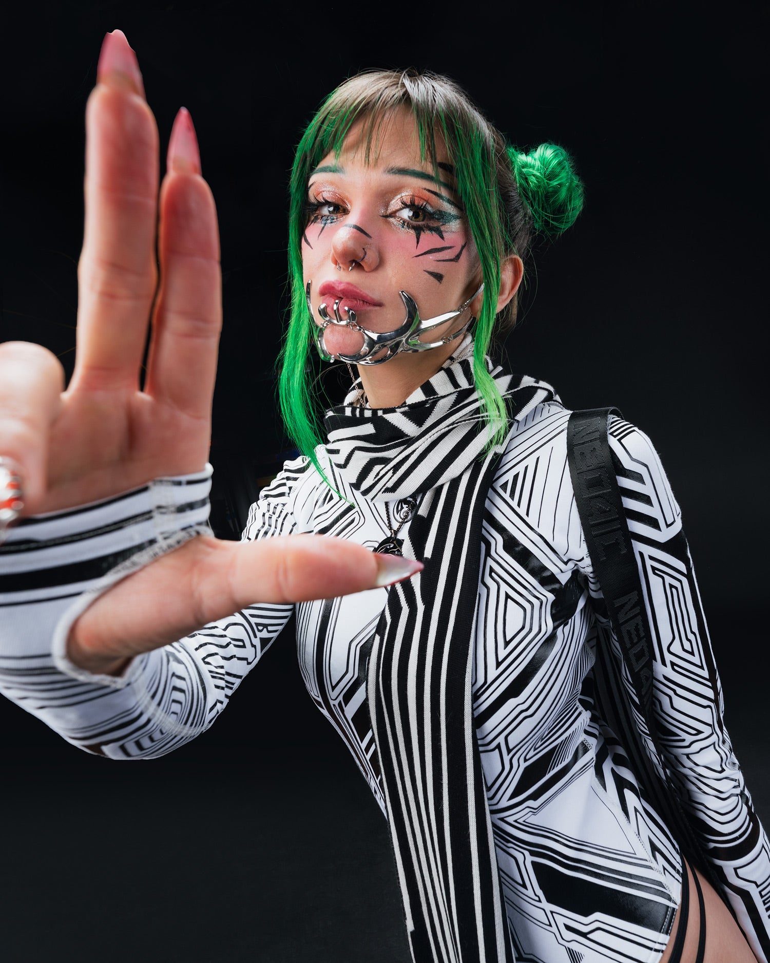 WHITE ZYPHR BODYSUIT BUNDLE