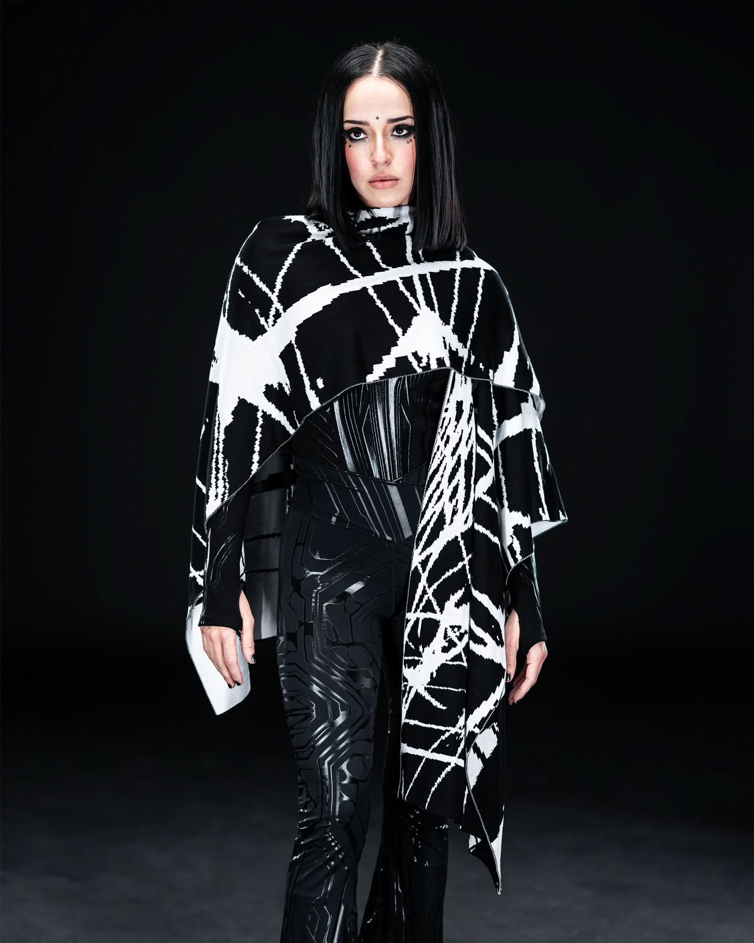 SPIKEZ ( White )