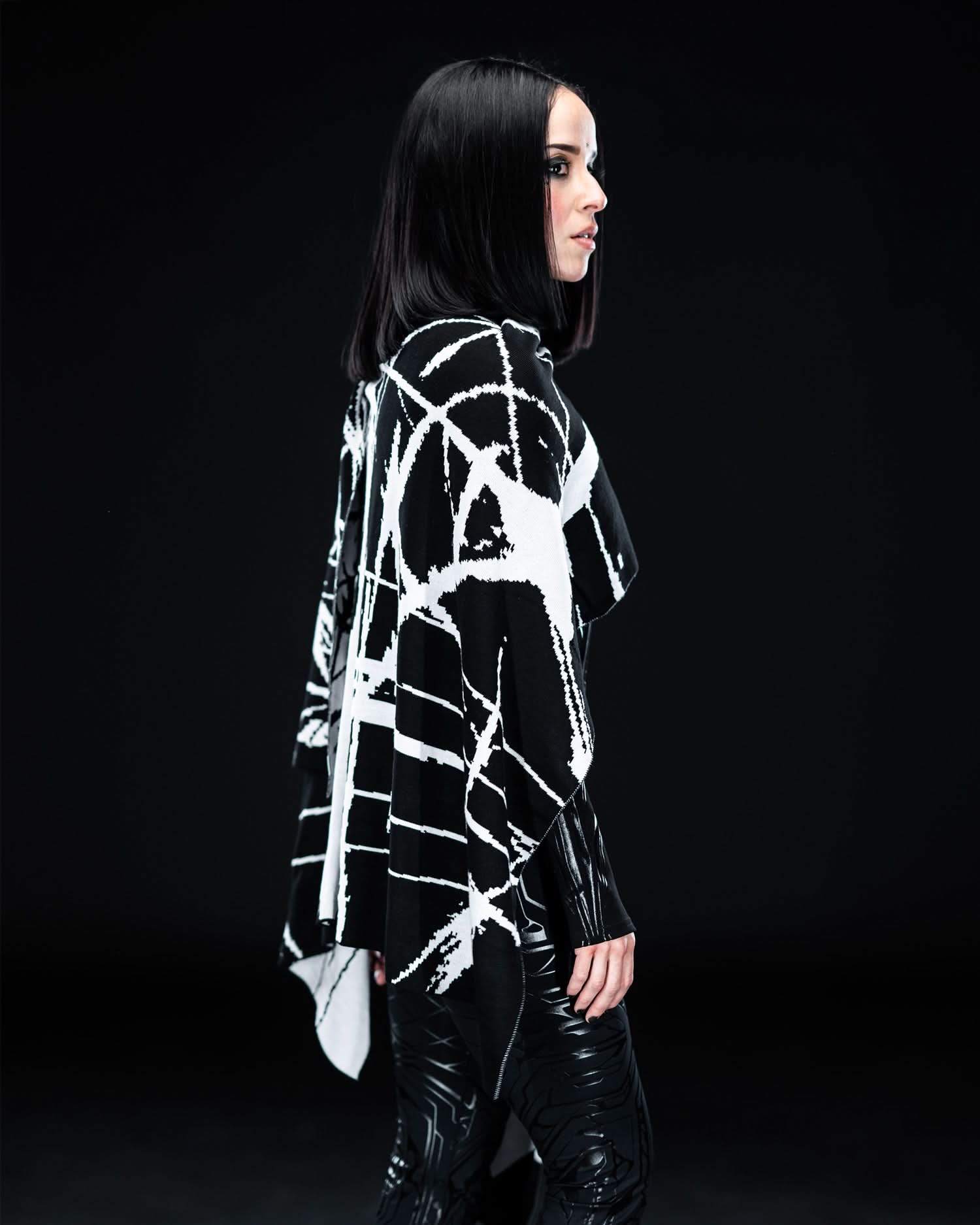 SPIKEZ ( White )