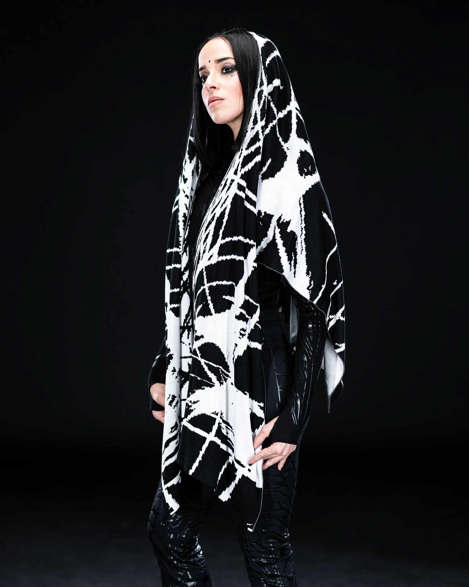 SPIKEZ ( White )