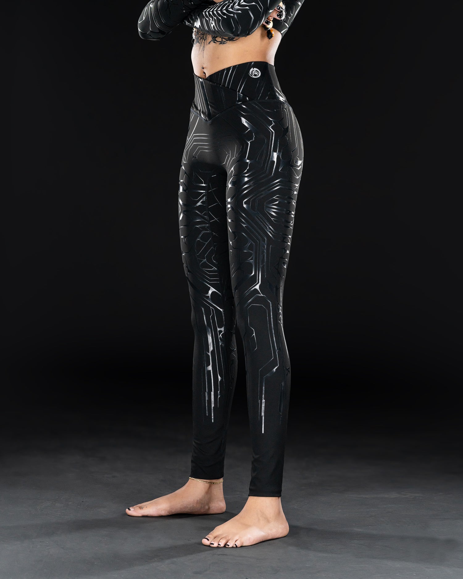 ヨン　CPコスメティックス　FUTURE STAGE SG-726 FUTURE STRAIGHT YOGA LEGGINGS