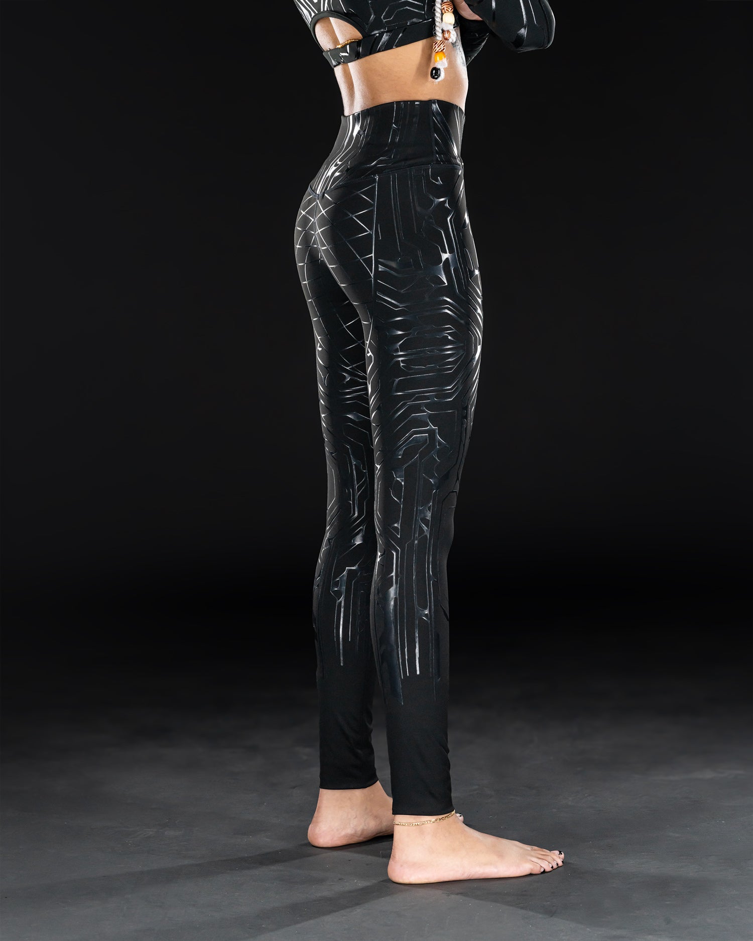 Future Straight Leggings