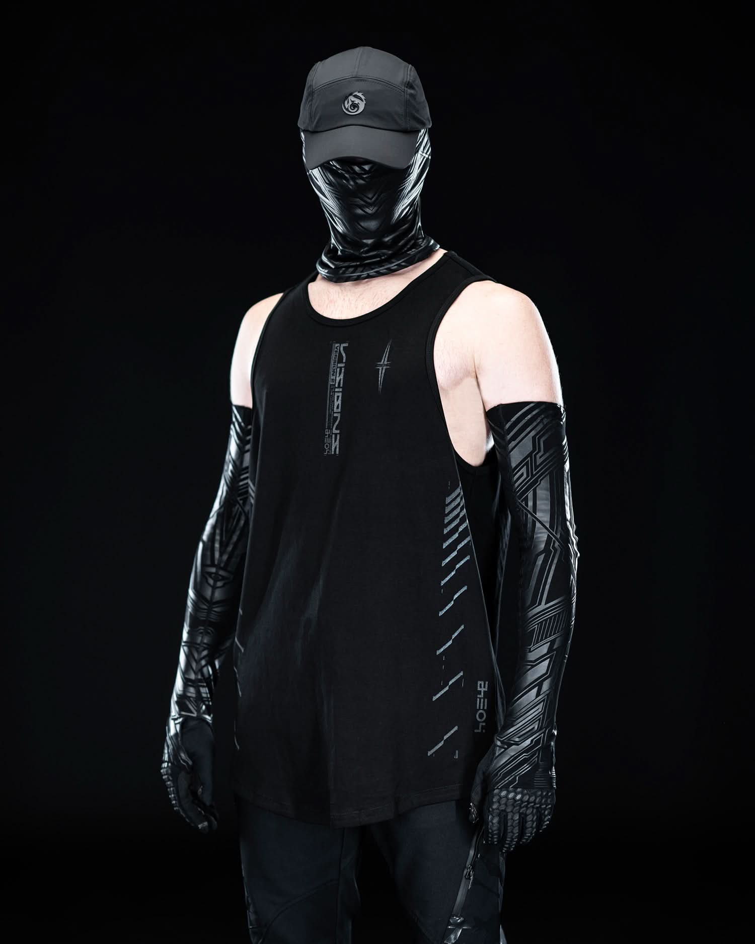 VISIONS 2 TANK