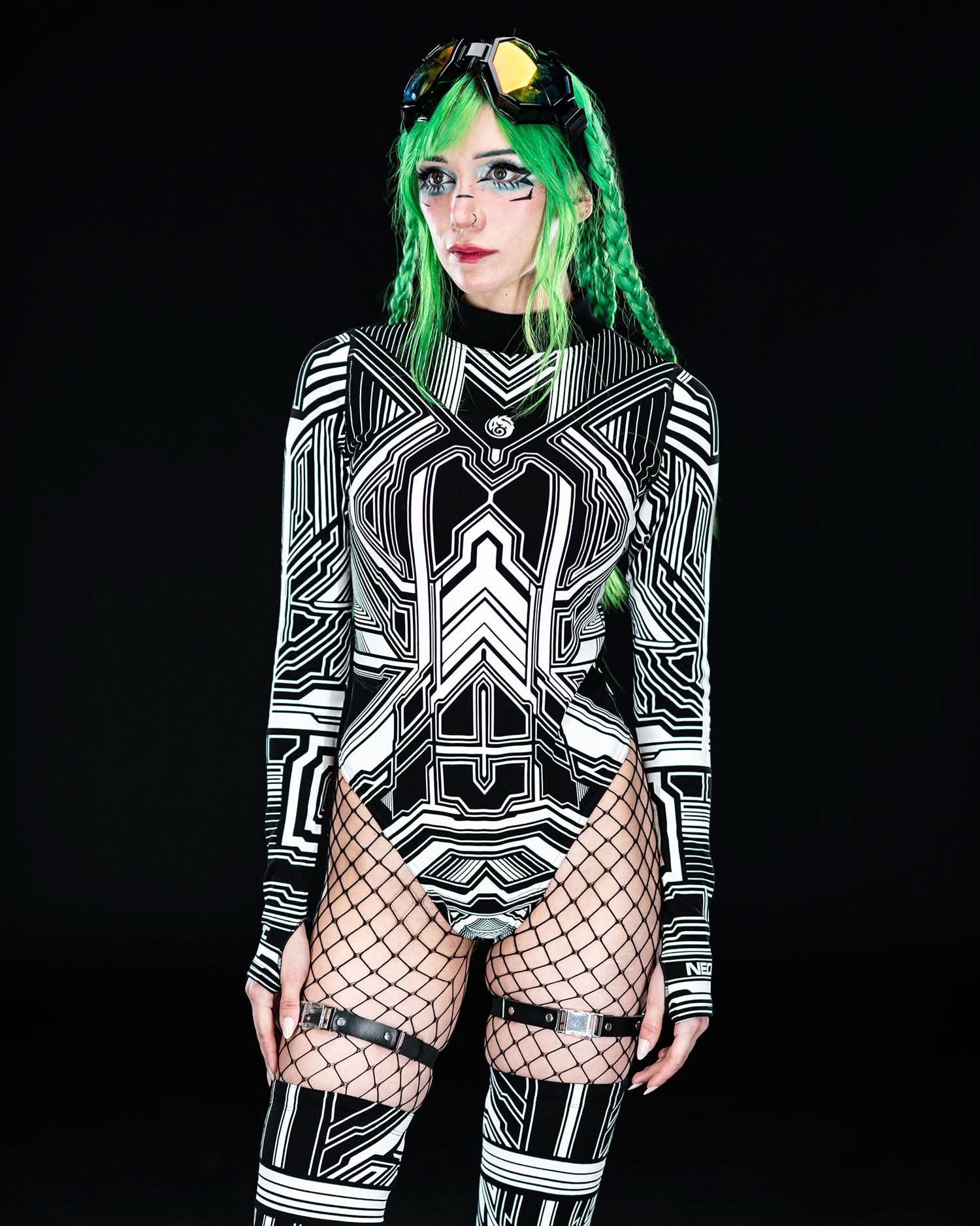 AP3X-7 V2 ZYPHR Bodysuit ( White )