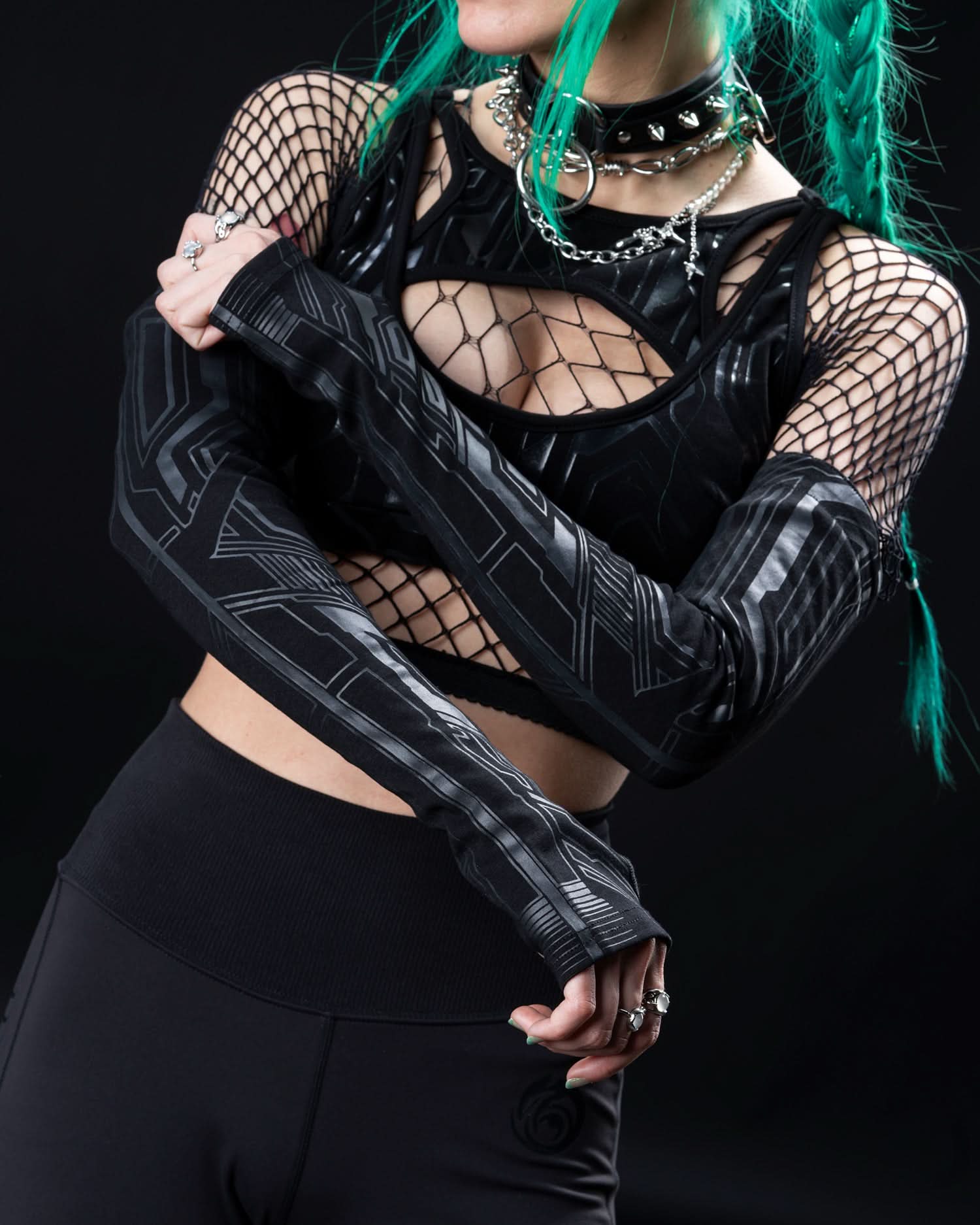 BLACK V3 ZYPHR SLEEVES