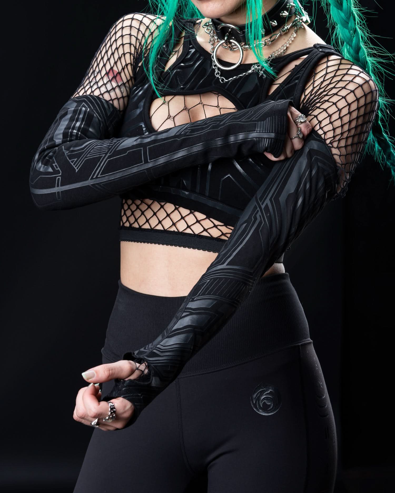 BLACK V3 ZYPHR SLEEVES