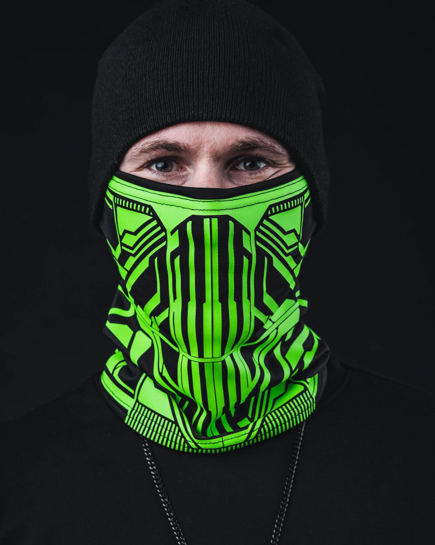 GLOW IN THE DARK QUANTUM FACEMASK