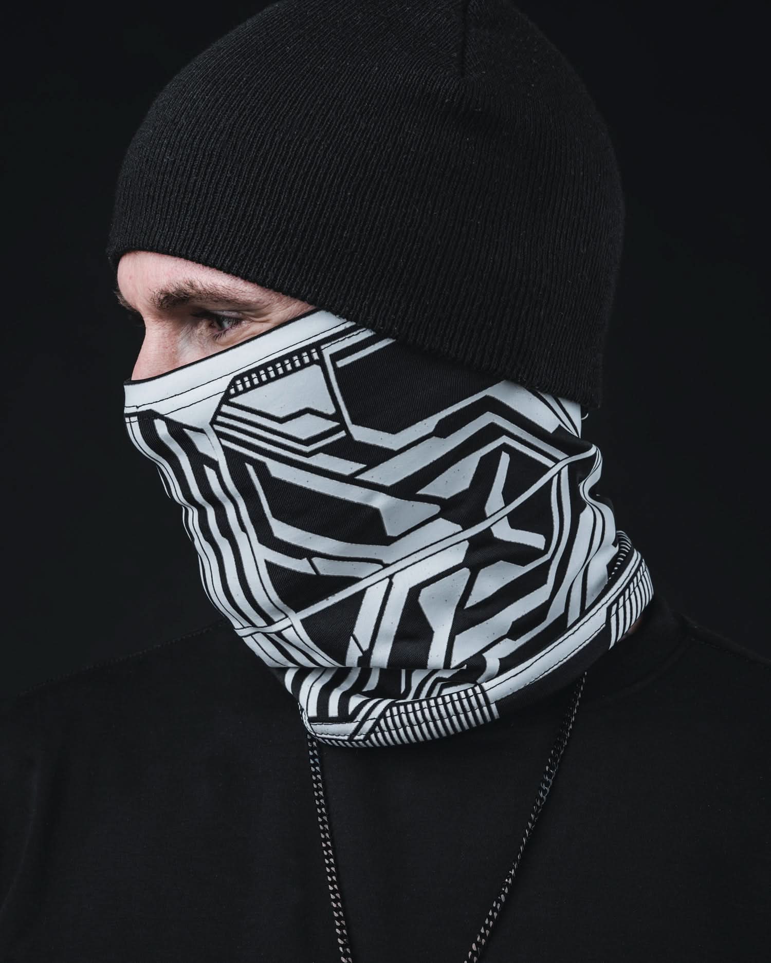 WHITE QUANTUM FACEMASK