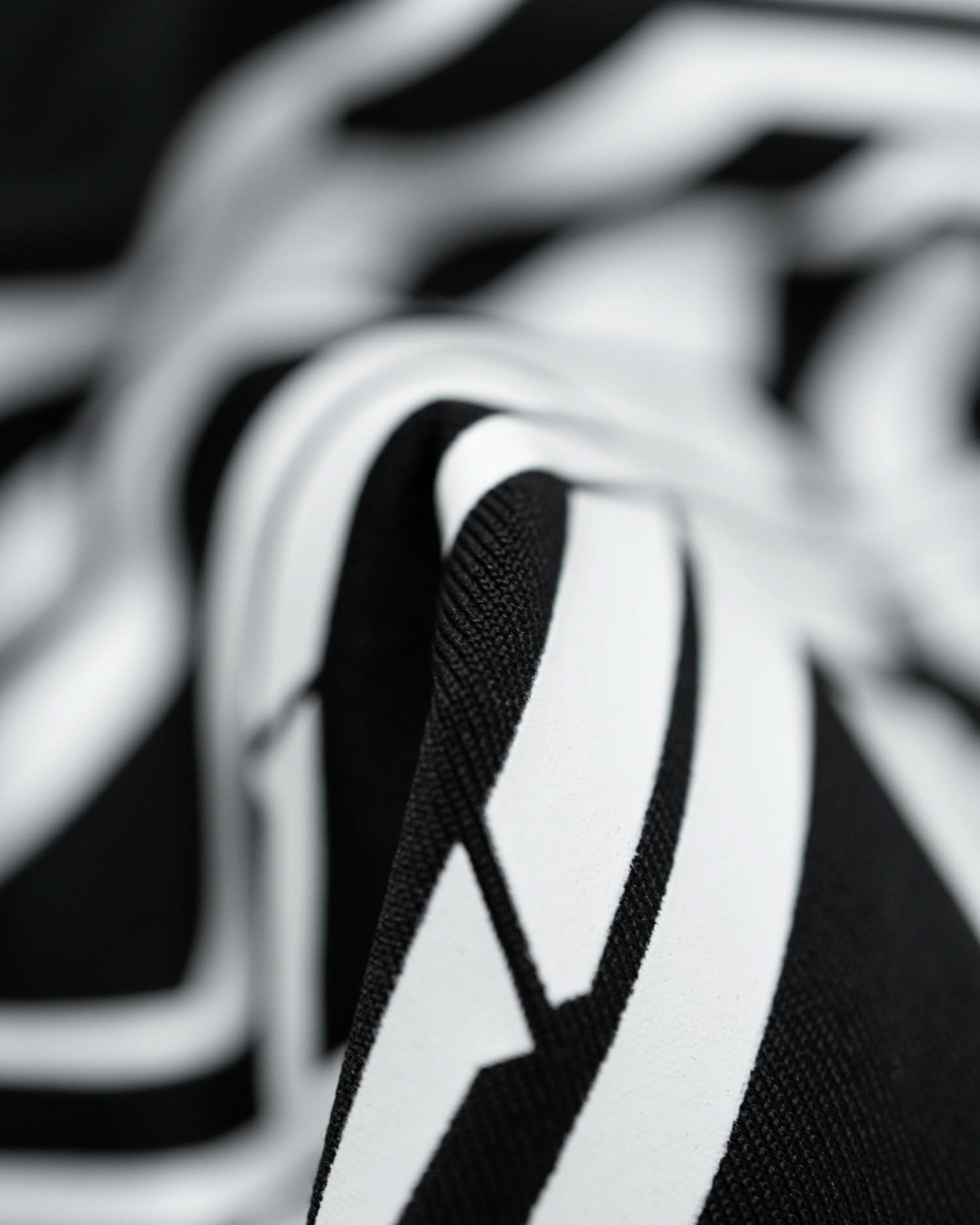 WHITE QUANTUM FACEMASK