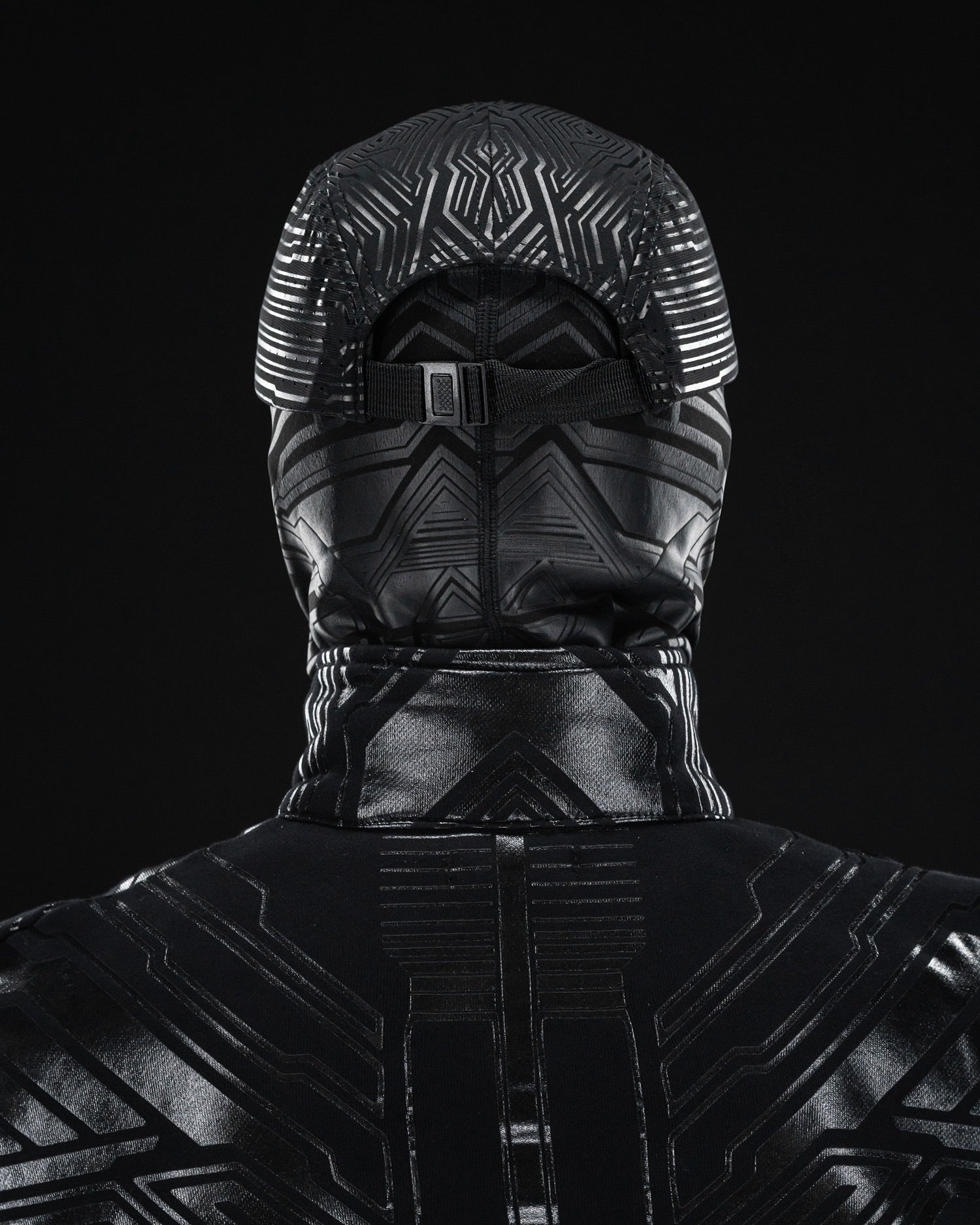 CIRCUIT BLACK ( Performance )