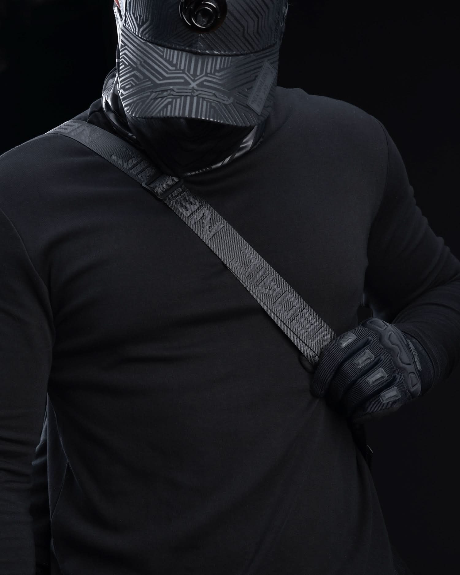 ZYPHR 3 WHITE CYBERPUNK TECHWEAR ZIP UP JACKET