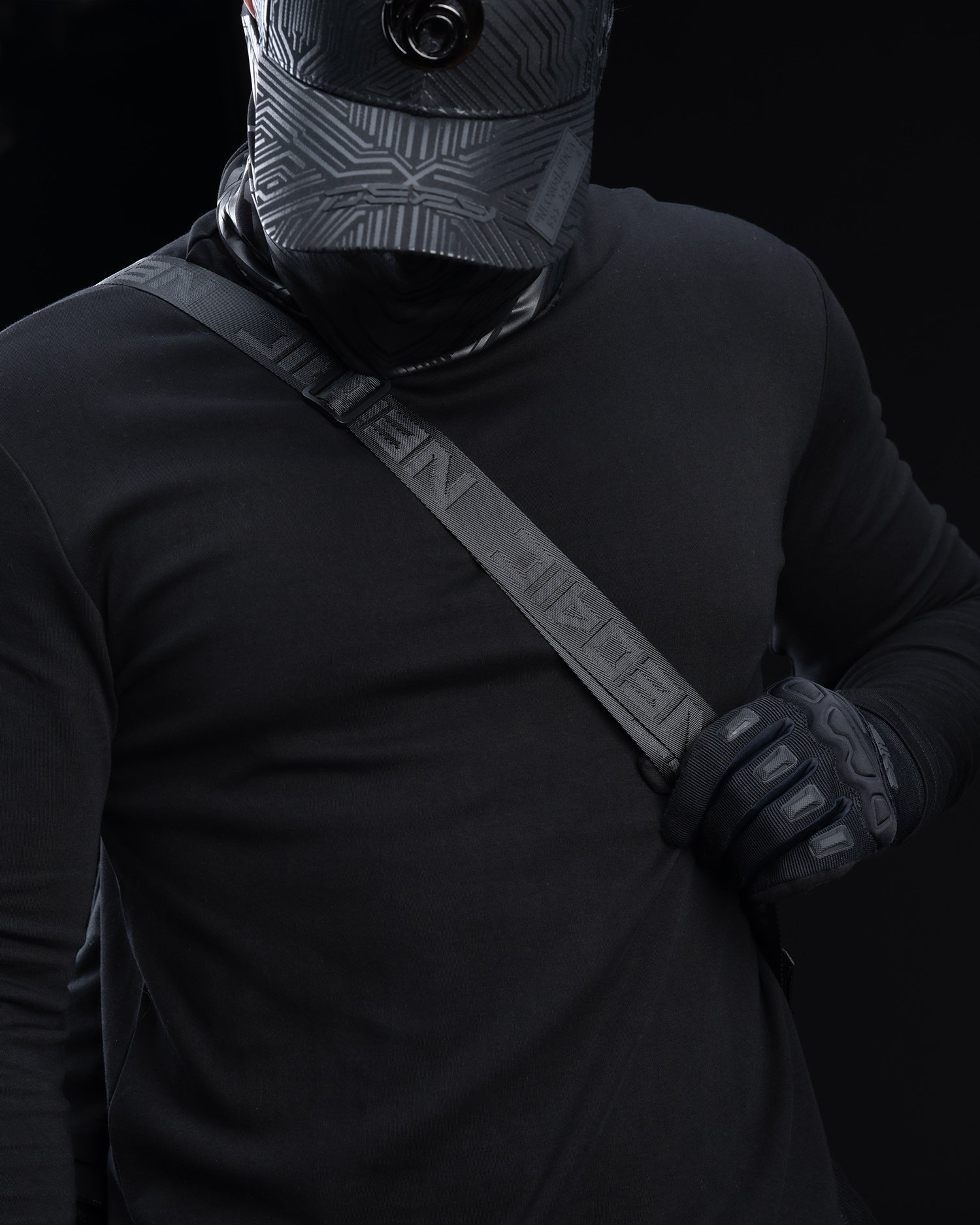 ZYPHR 3 zip up ( Black )