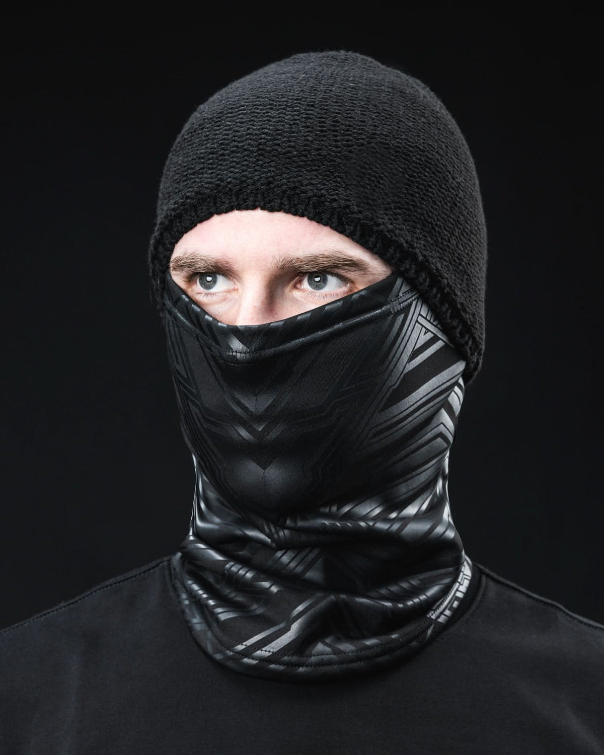BLACK QUANTUM CYBERPUNK FACEMASK