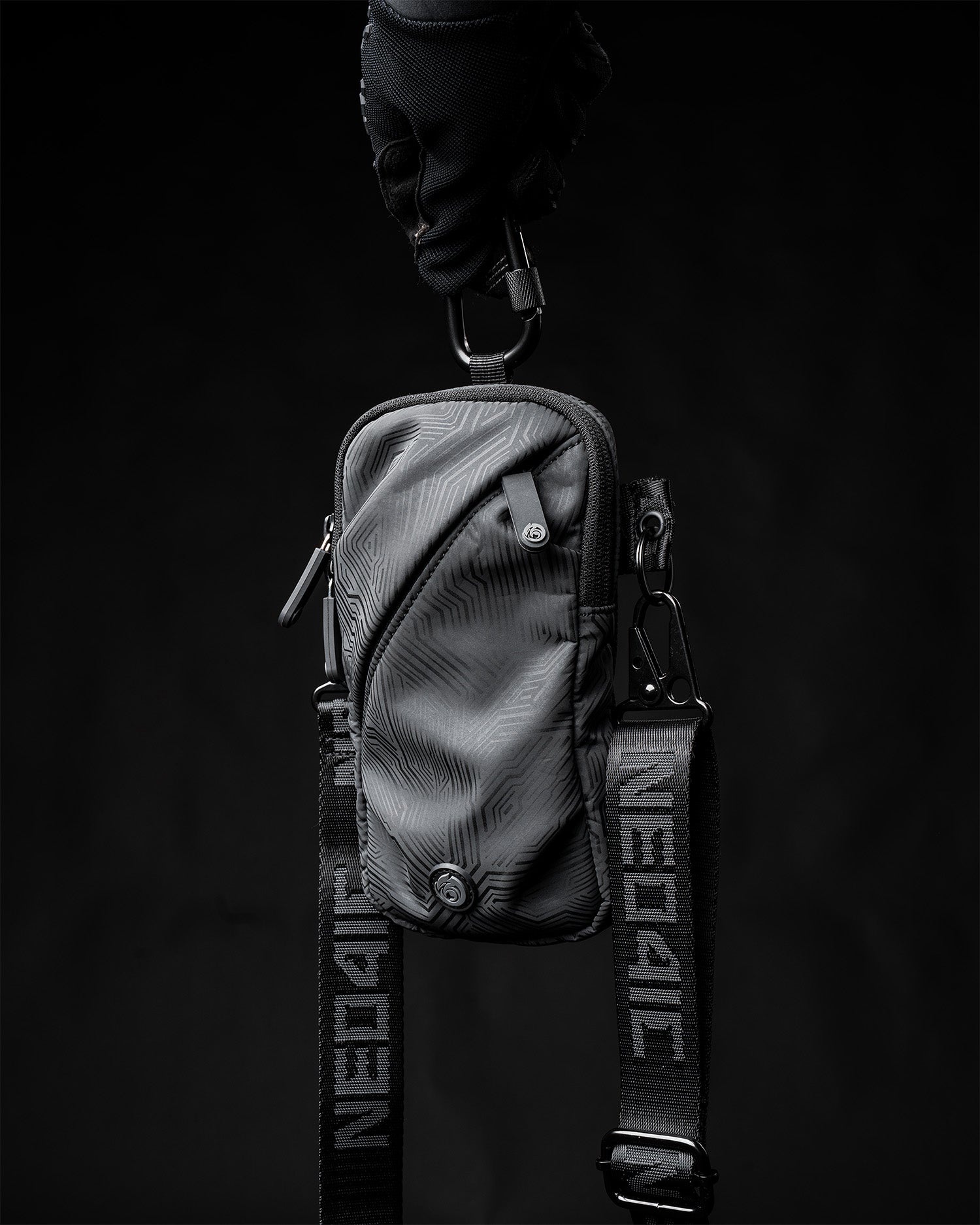 PRYSM PHONE BAG