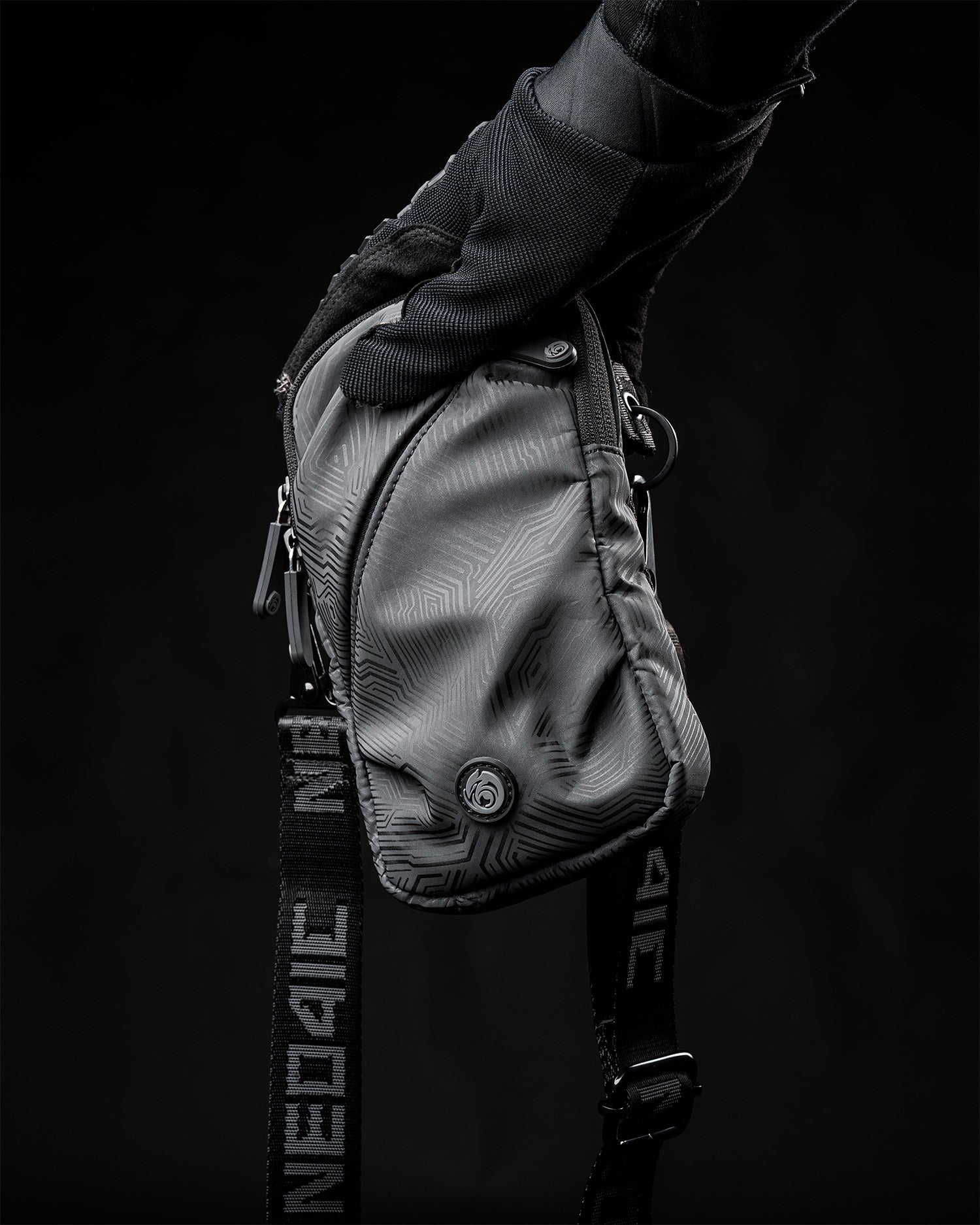 PRYSM PHONE BAG
