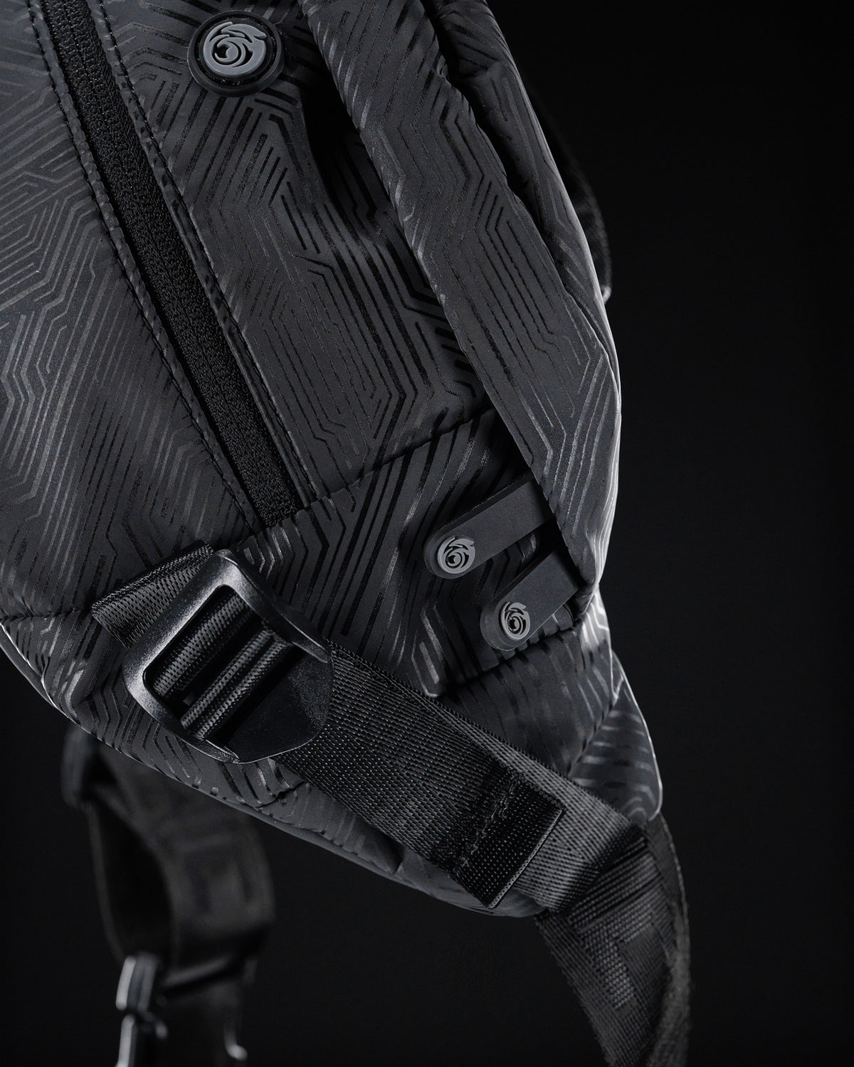 SHOULDER_BAG_2_BFCM_NEO4IC_9.jpg