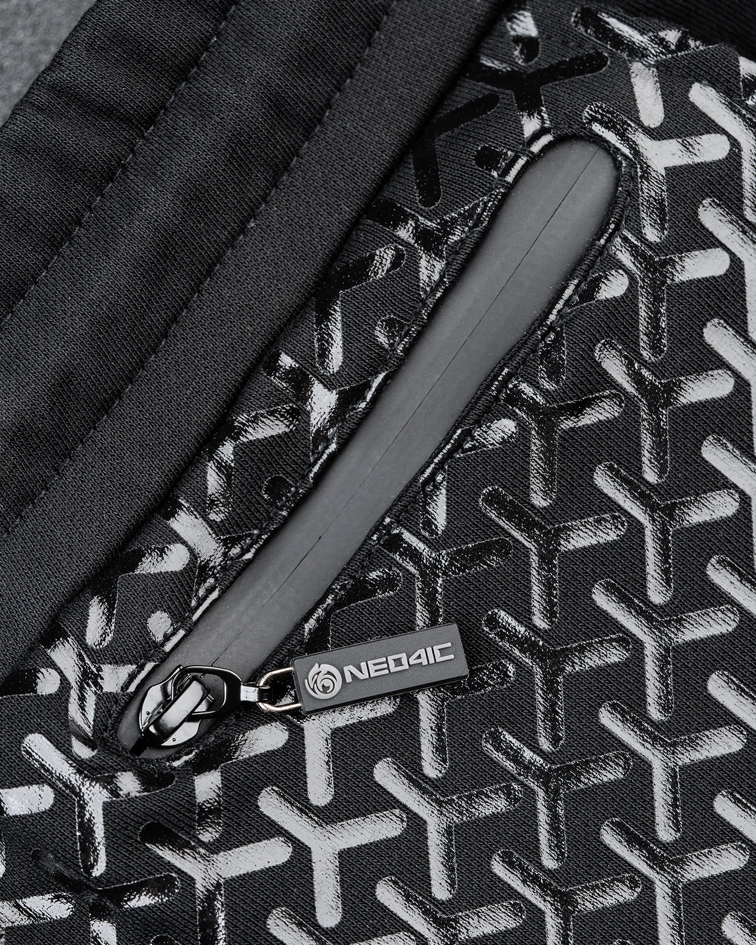 NEOV4 - Black Joggers