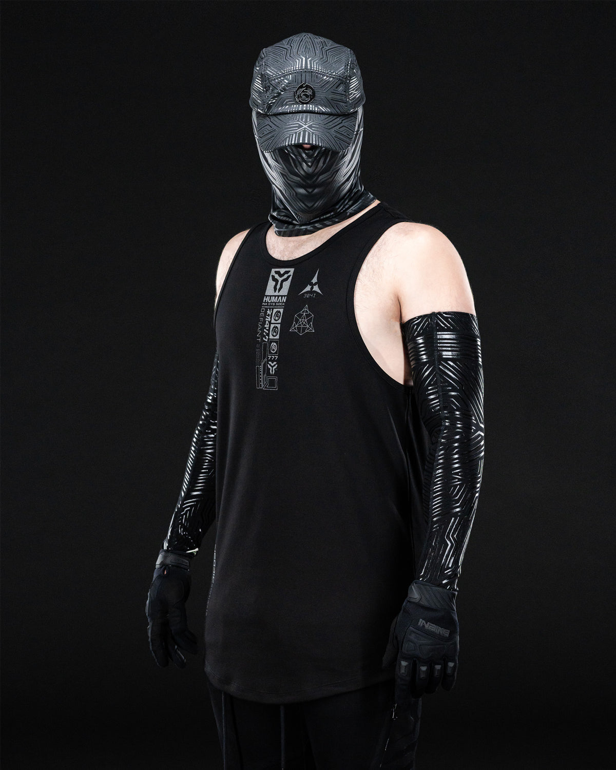 VISIONS 3 TANK