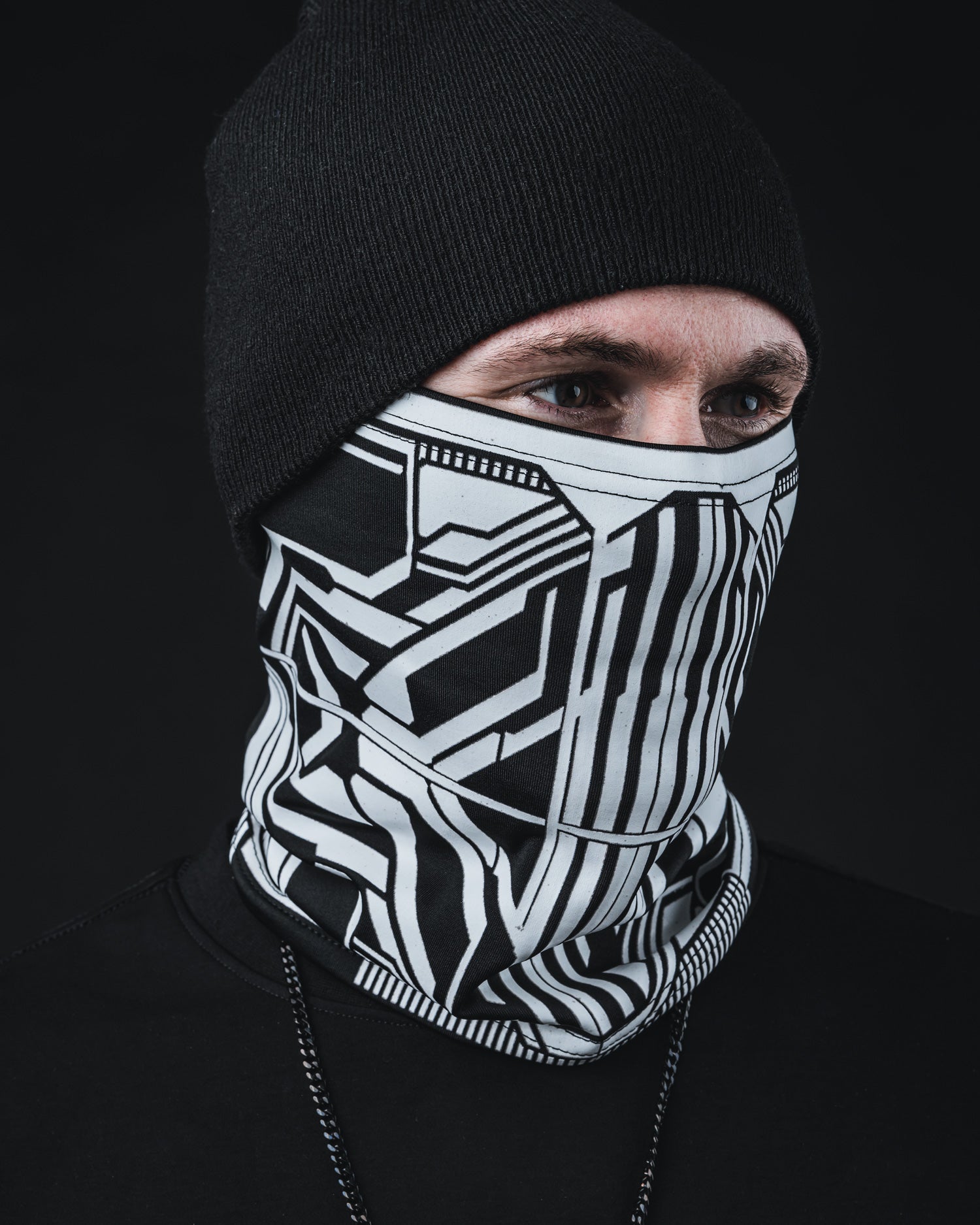 WHITE QUANTUM FACEMASK