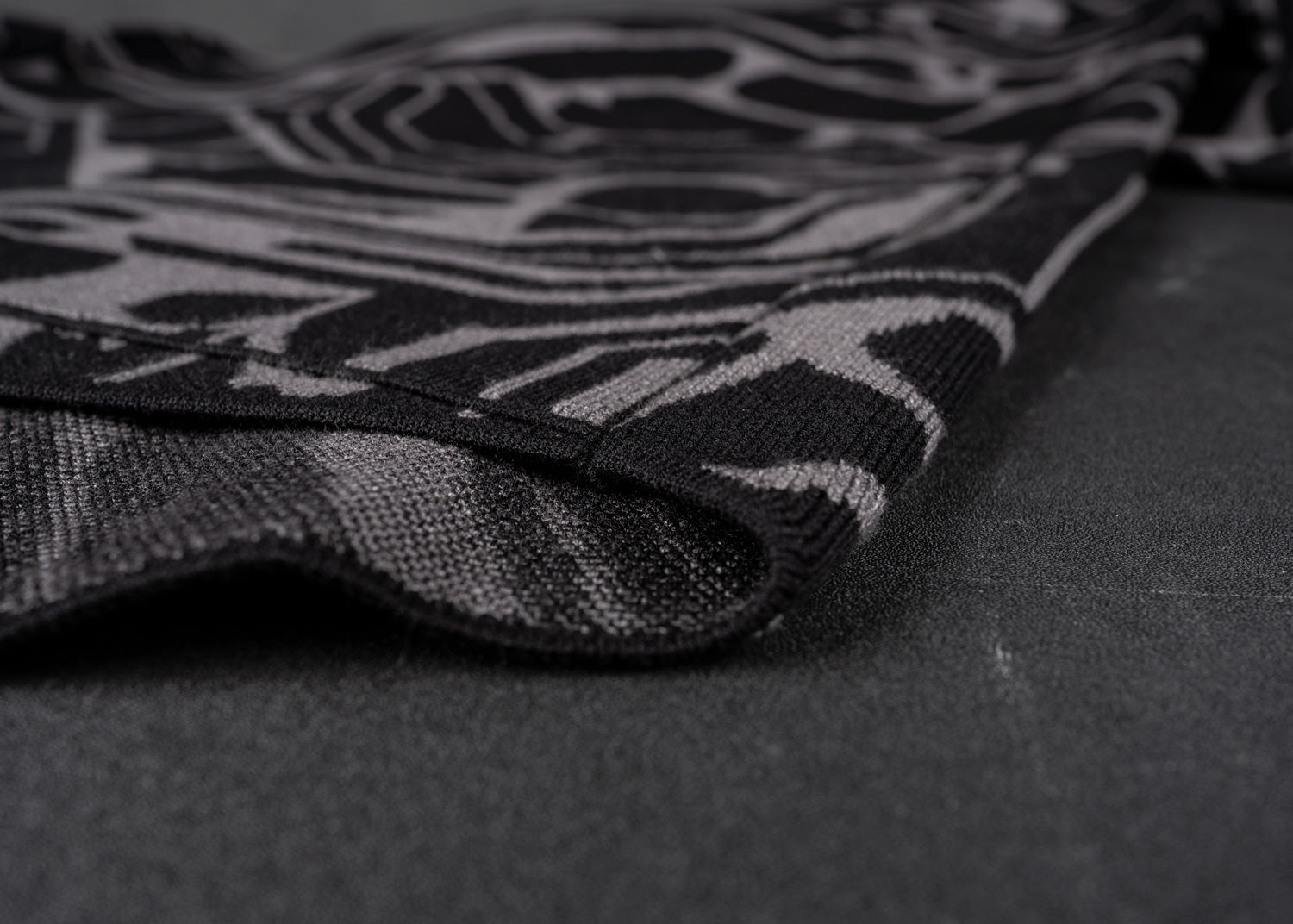 VEXIA HYPRKNIT Sweater