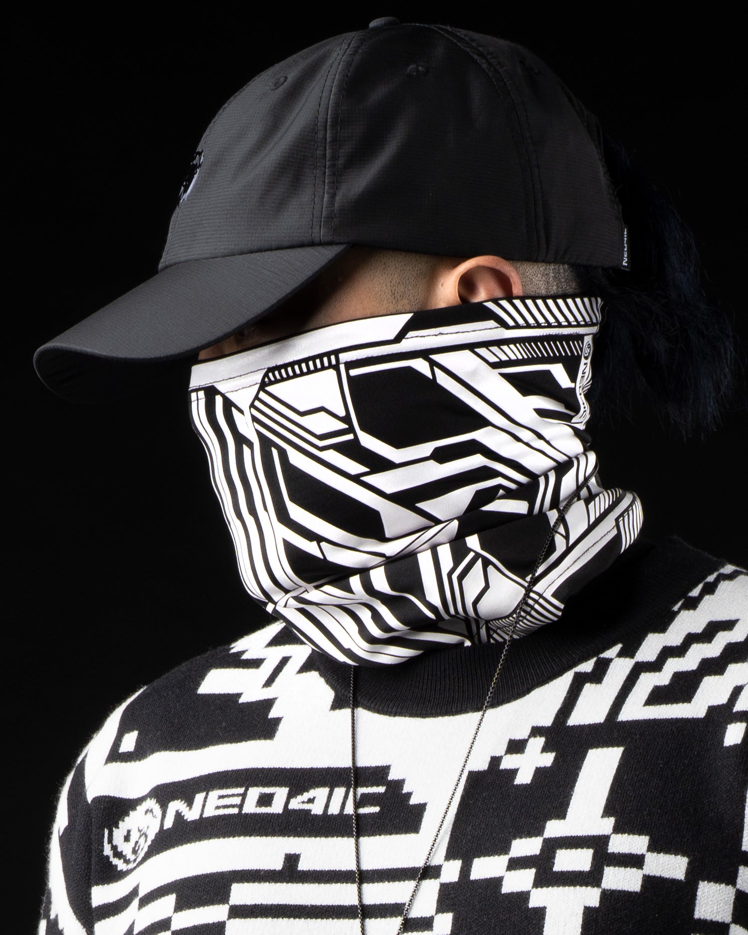 WHITE QUANTUM FACEMASK